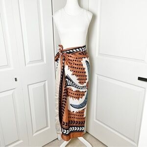 Tropical Palm Tree Satin Pareo Scarf Bandanna Sarong Versatile Resortwear